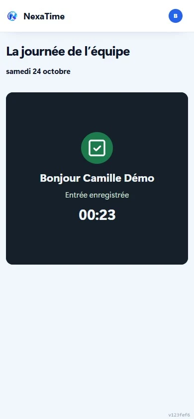 Capture réelle du pointage sur une borne NexaTime en format portrait, données de démonstration
